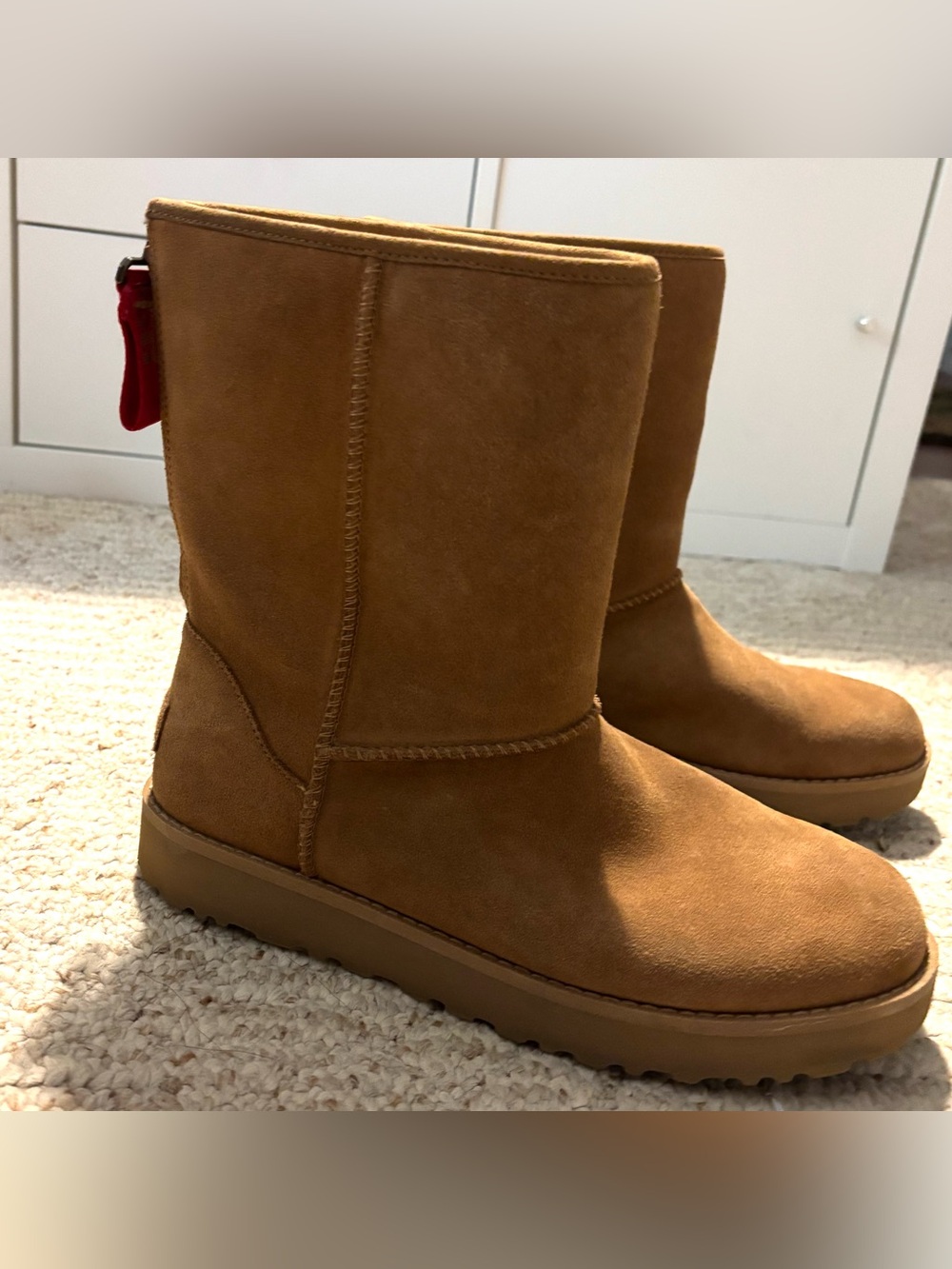 UGG Classic Short Chestnut Logo Zipper Boot